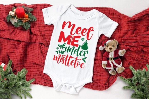 Meet Me Under the Mistletoe Embroidery Review